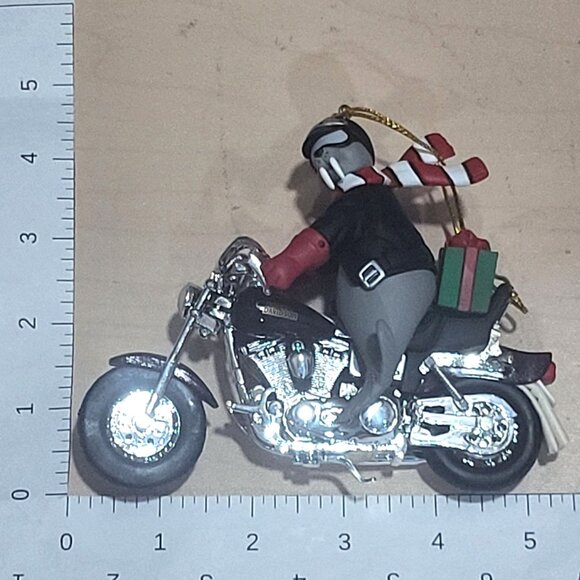 Harley Davidson Walrus Motorcycle North Pole Christmas Ornament 1999 - Picture 8 of 13